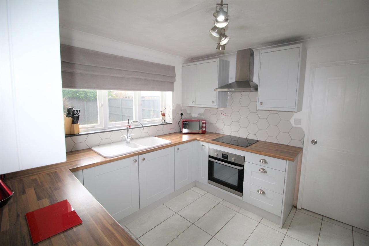 Doncaster - Warmsworth - Great Customer Feedback - 3 Bed Detached House - Private Garden & Parking Plus Garage - Quiet Cul De Sac Location - Dog Friendly - Fast Wifi - Close To Motorway Access Esterno foto
