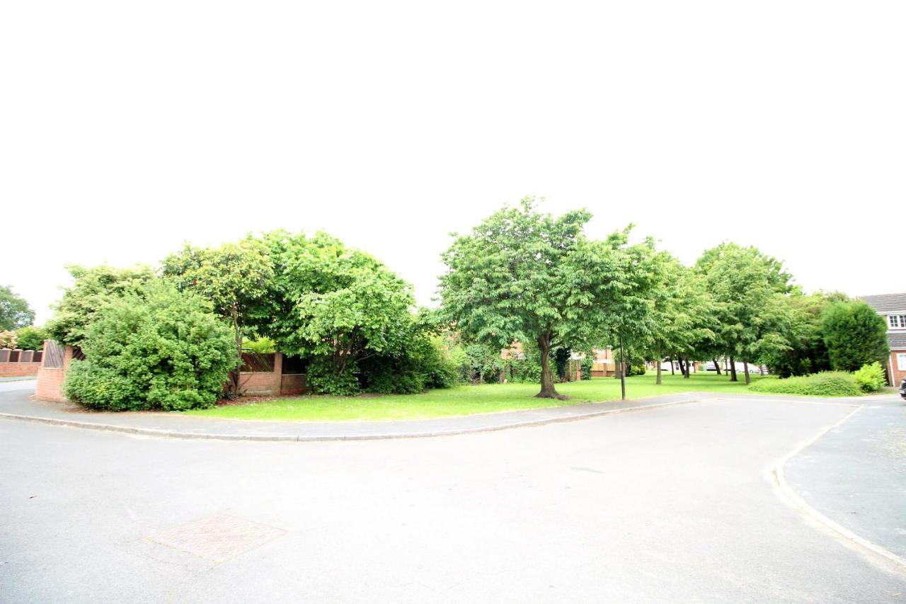 Doncaster - Warmsworth - Great Customer Feedback - 3 Bed Detached House - Private Garden & Parking Plus Garage - Quiet Cul De Sac Location - Dog Friendly - Fast Wifi - Close To Motorway Access Esterno foto